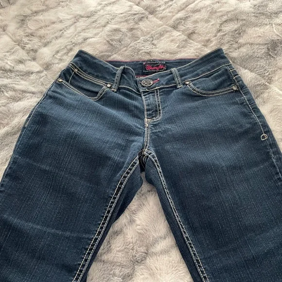 VINTAGE WRANGLER JEANS ,RED STITCHING, S3/4 x34 - Picture 9 of 12